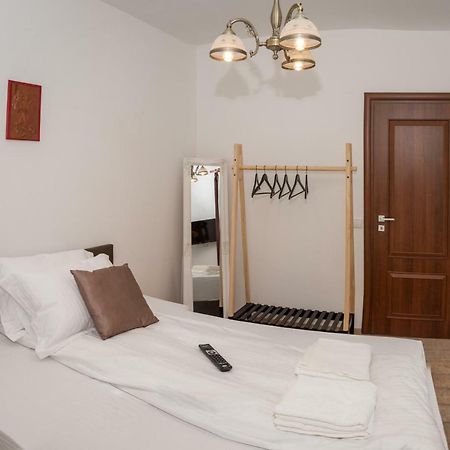 Musik Apartments Old Town Сибиу Экстерьер фото
