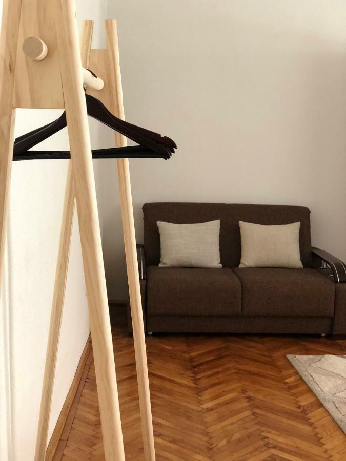 Musik Apartments Old Town Сибиу Экстерьер фото