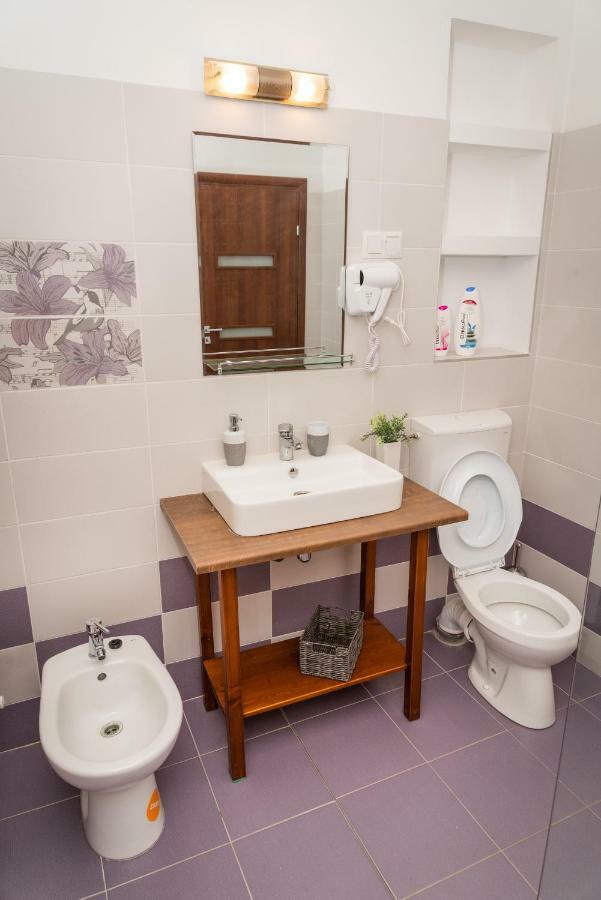 Musik Apartments Old Town Сибиу Экстерьер фото